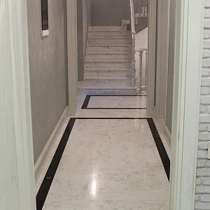 Полы Мрамор Пиргон и Неро марквино